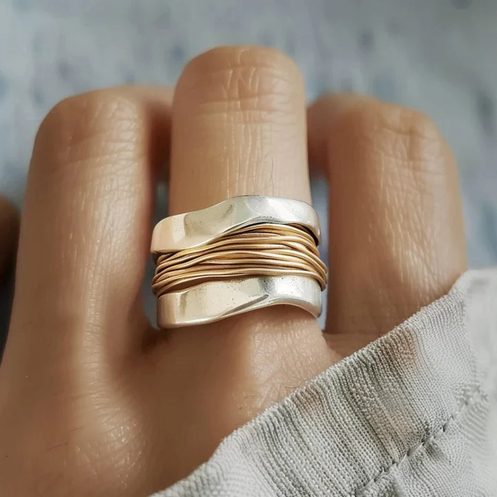 Hermina - Anillo de Hilo Chapado en oro Vintage