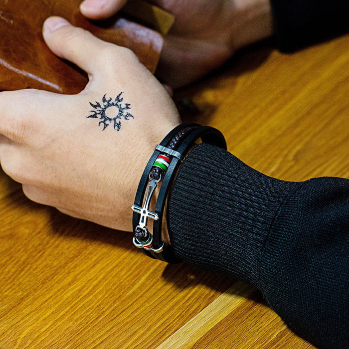 Nikos - Pulsera de Cuero Artesanal con Cruz de Alta Calidad