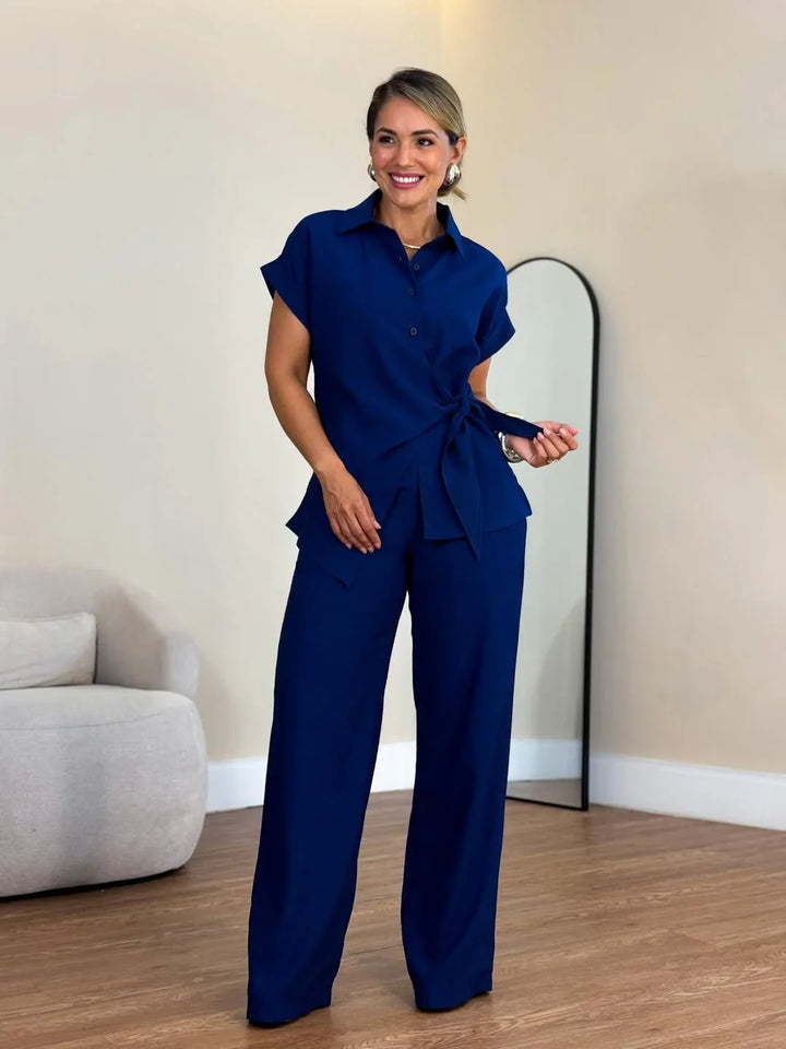Lorie - Elegante Conjunto De Dos Piezas Con Lazo Delantero