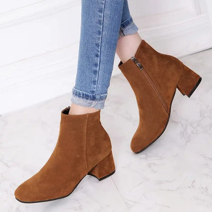 Fanya - Botines de Tacón Cuadrado Chic