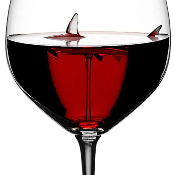 SharkSip - Vaso De Tiburón Para Vino Tinto