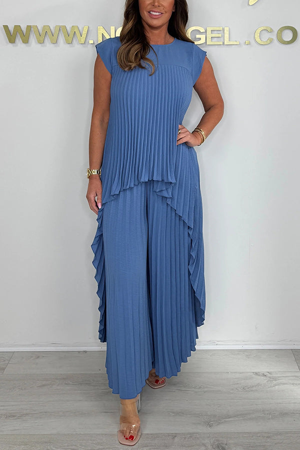 Blithe – Top Midi Plisado y Pantalones Anchos