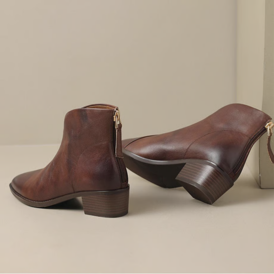 Zabrina - Botines De Cuero Con Punta Afilada