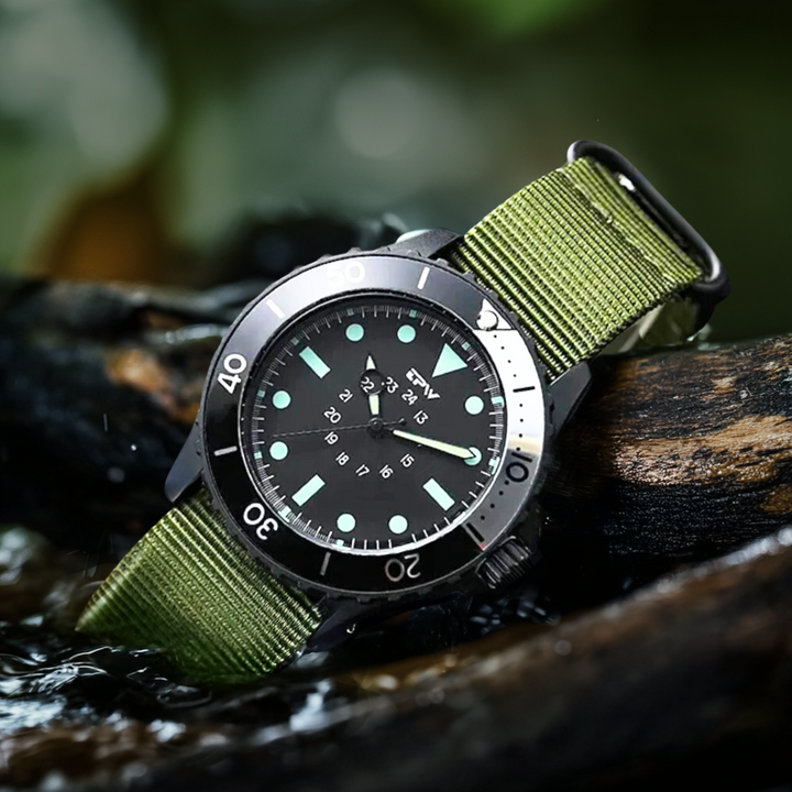 Reloj de Campo Estilo Submarino Táctico Impermeable