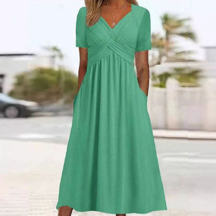 Adrianna - Vestido Favorecedor Elegancia