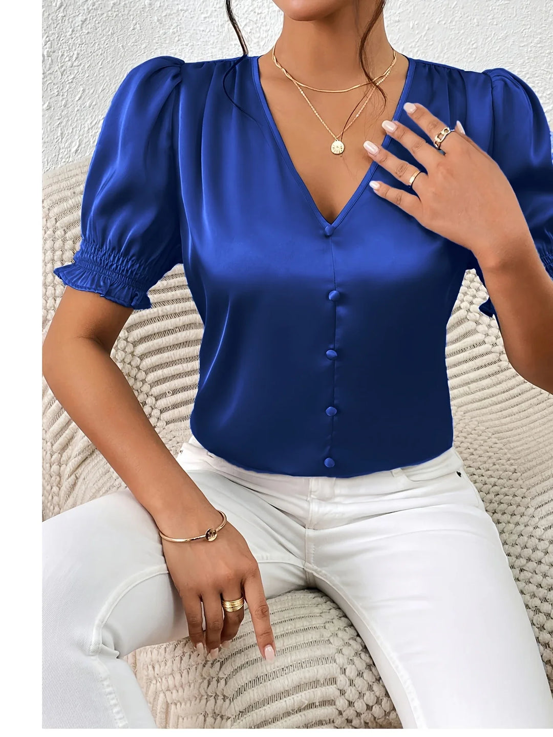 Abella - Elegante Blusa Con Cuello En V y Mangas Abullonadas