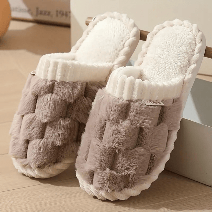 Yassmin - Acogedoras Zapatillas Antideslizantes
