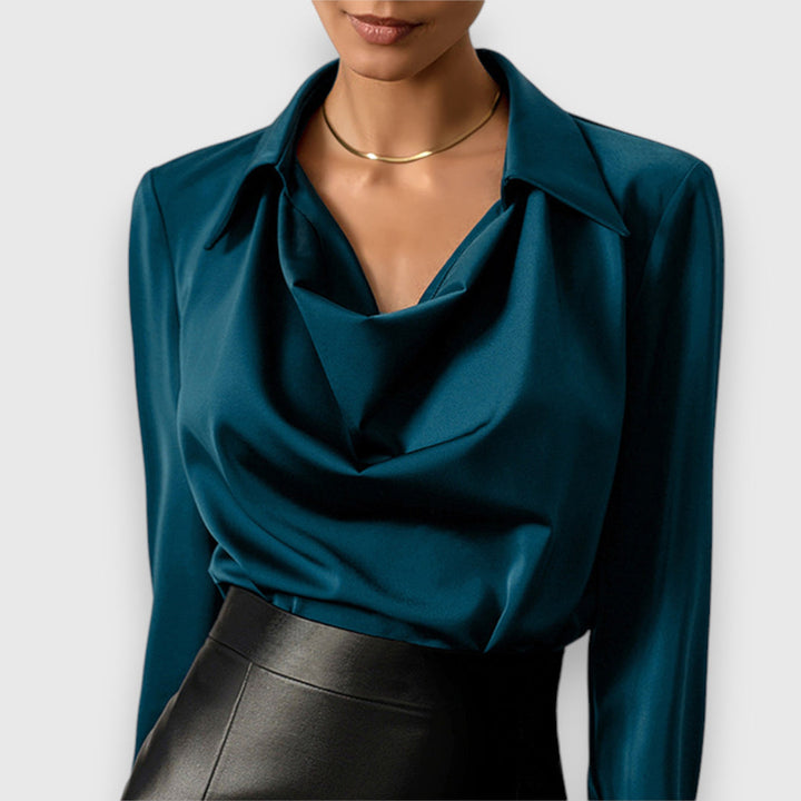 Solina - Blusa Drapeada de Manga Larga y Cuello