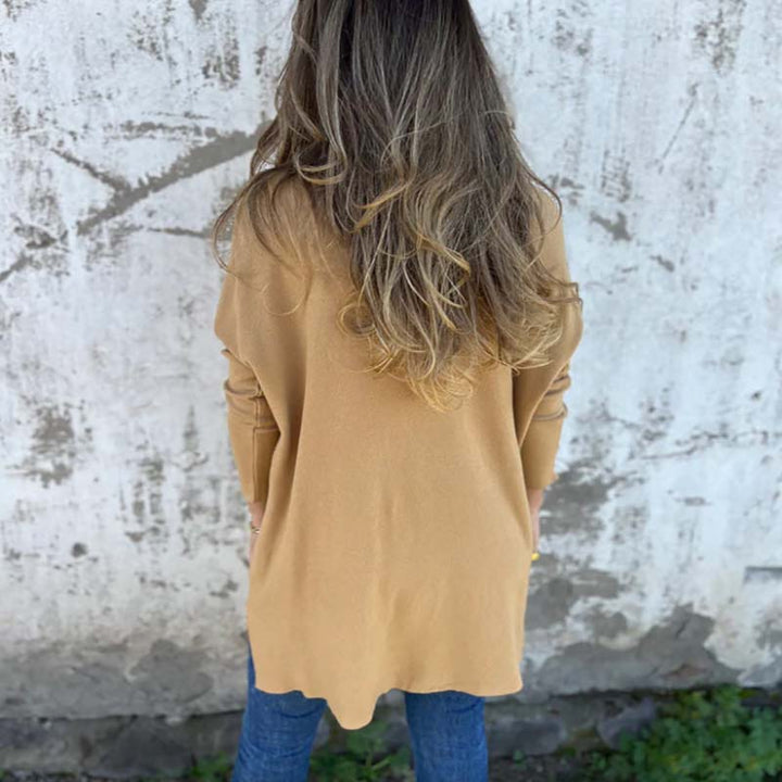 Soledad - Cómoda Blusa de Punto de Manga Larga y Cuello en V