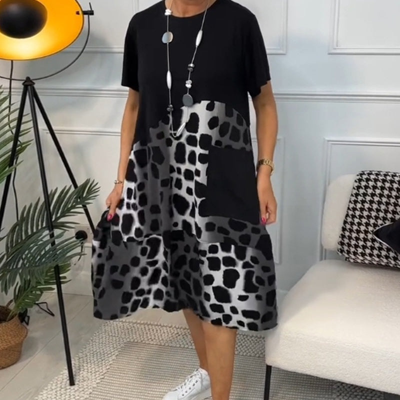 Hansine - Vestido Estampado de Cuello Redondo y Manga Corta