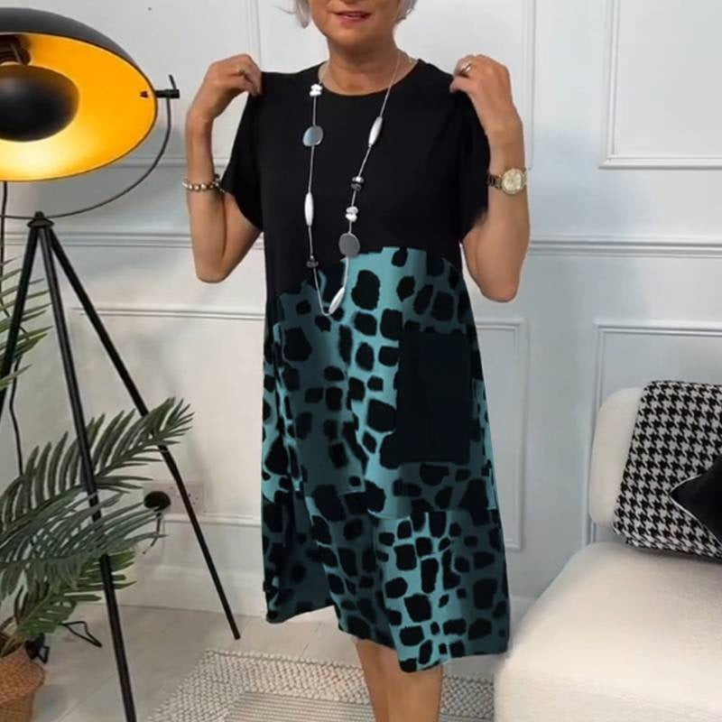 Hansine - Vestido Estampado de Cuello Redondo y Manga Corta